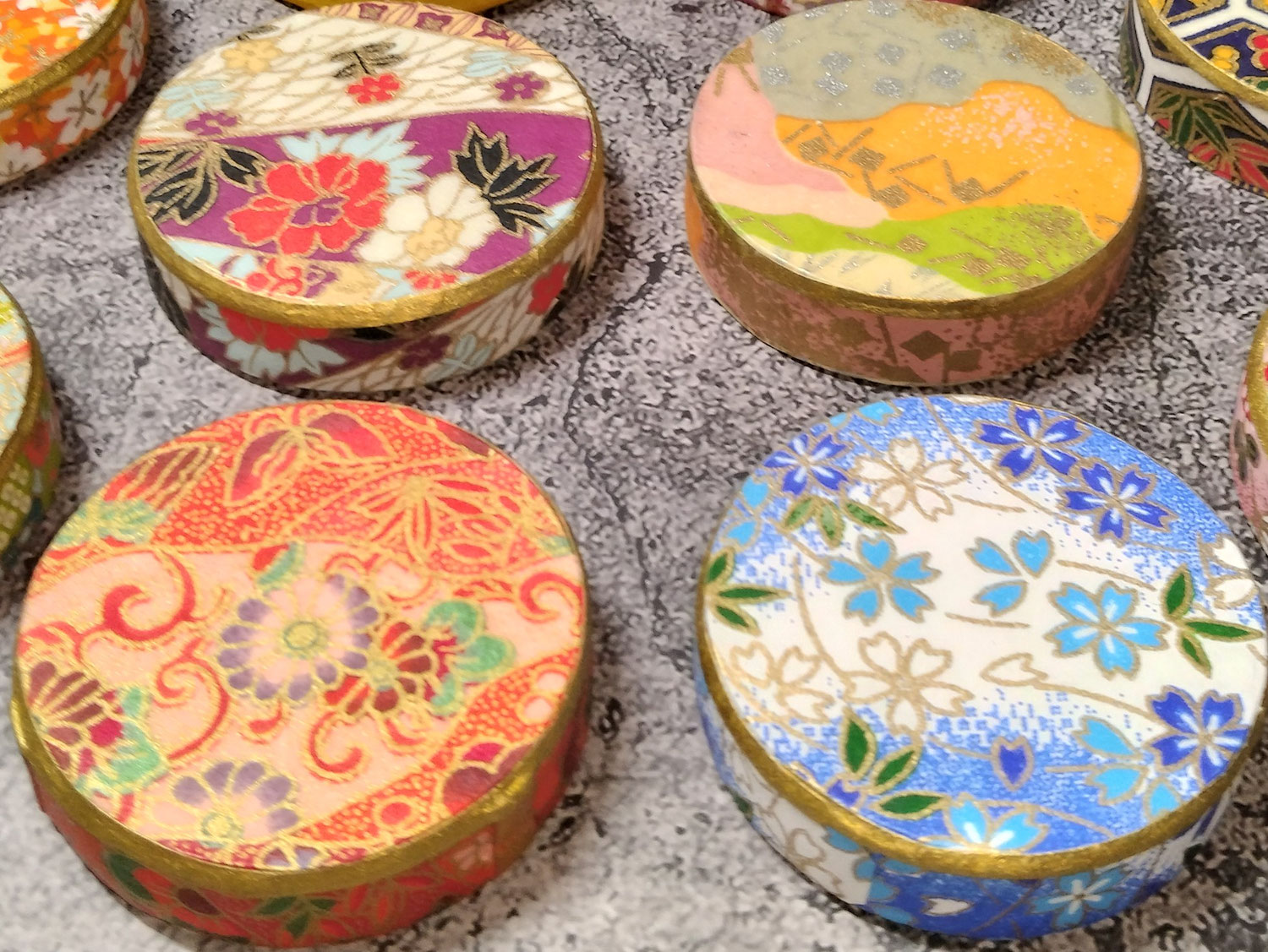 EggnWorks Museum エッグンワークス ミュージアム ペーパーウェイト