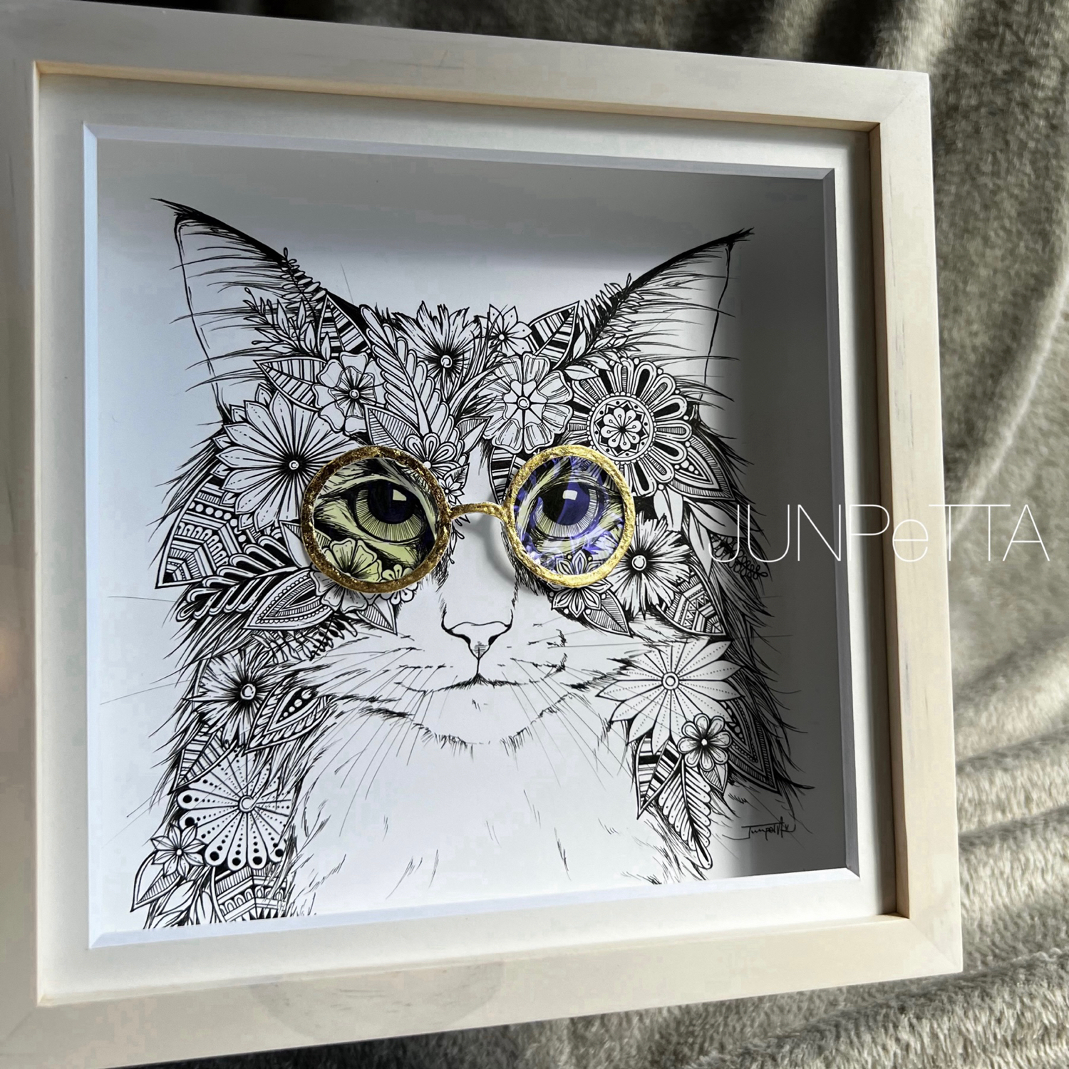 EggnWorks Museum エッグンワークス ミュージアム Cat R-001