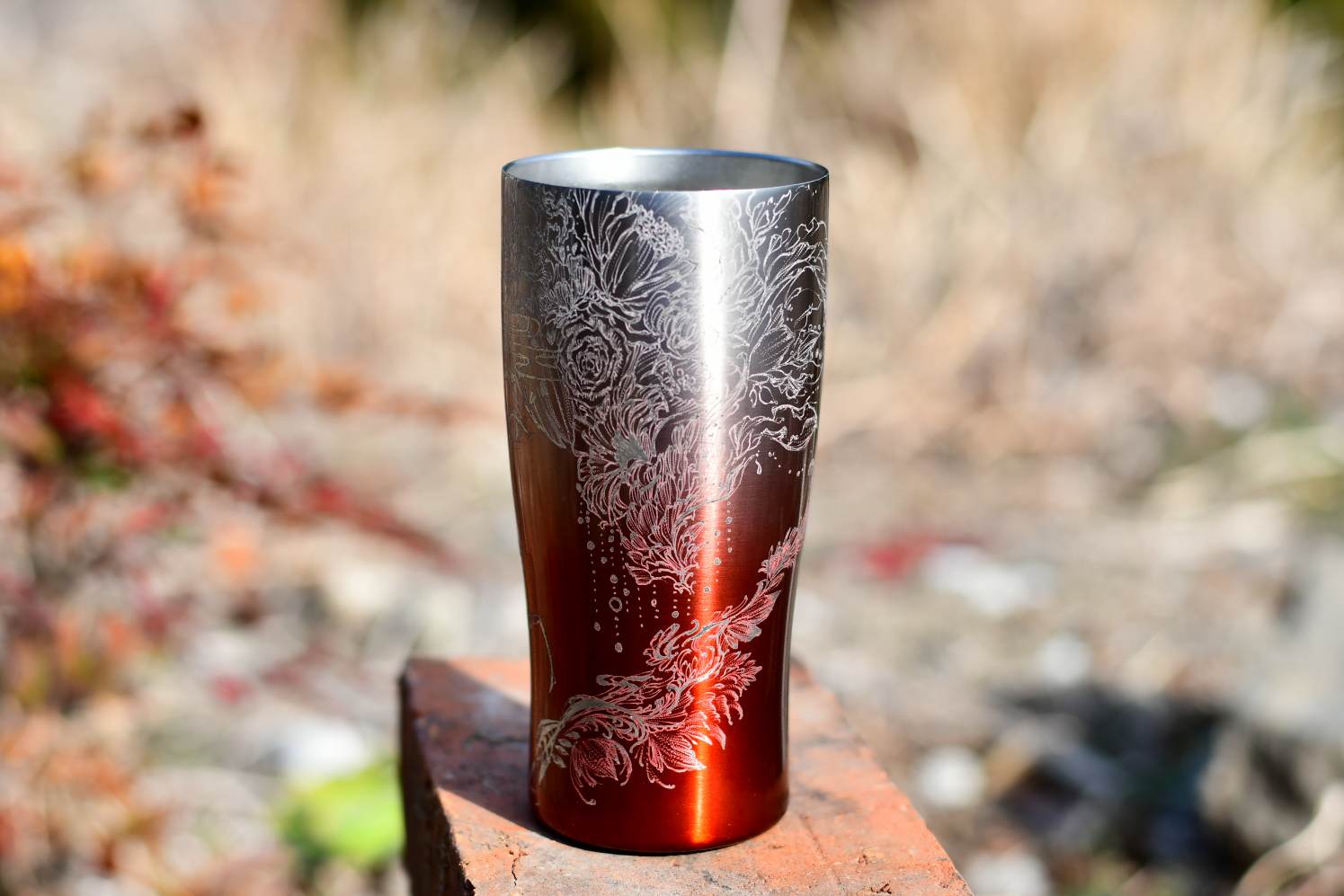 EGGNWORKS エッグンワークス ツクルヒトタチ ポストカード、バッジ、タオル、Tシャツ、コップ　玉城博香 Hiroka Tamashiro