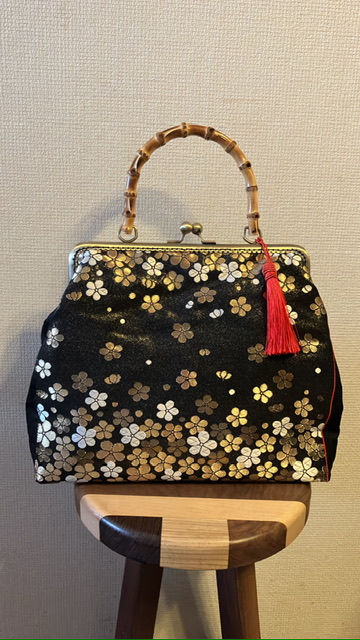 ツクルヒトタチ博in京都文化博物館2025 EGGNWORKS エッグンワークス yochipiko ハンドメイド　帯リメイク　がま口バッグ