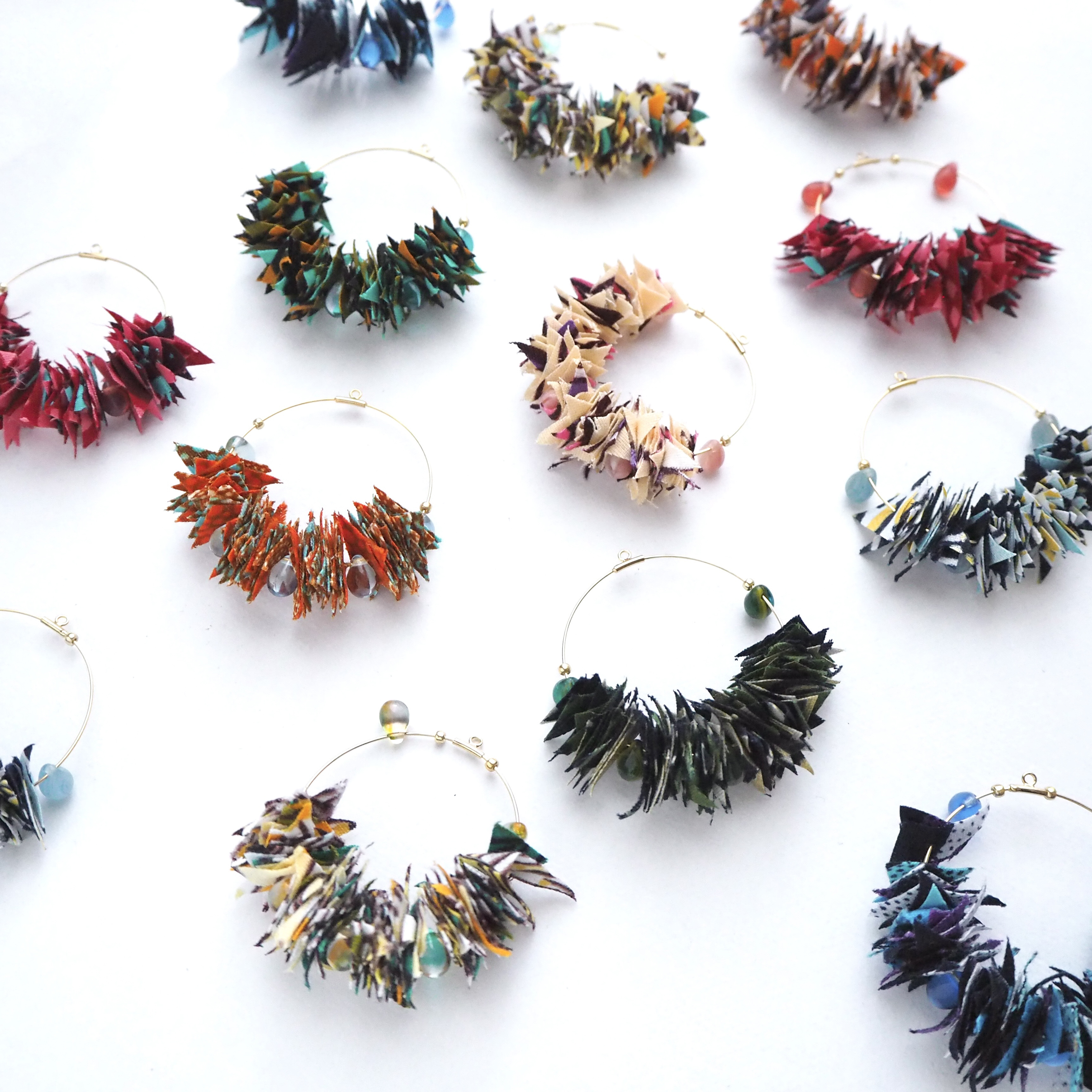 EggnWorks Museum エッグンワークス ミュージアム アフリカ布のフープの耳飾りiro hilo