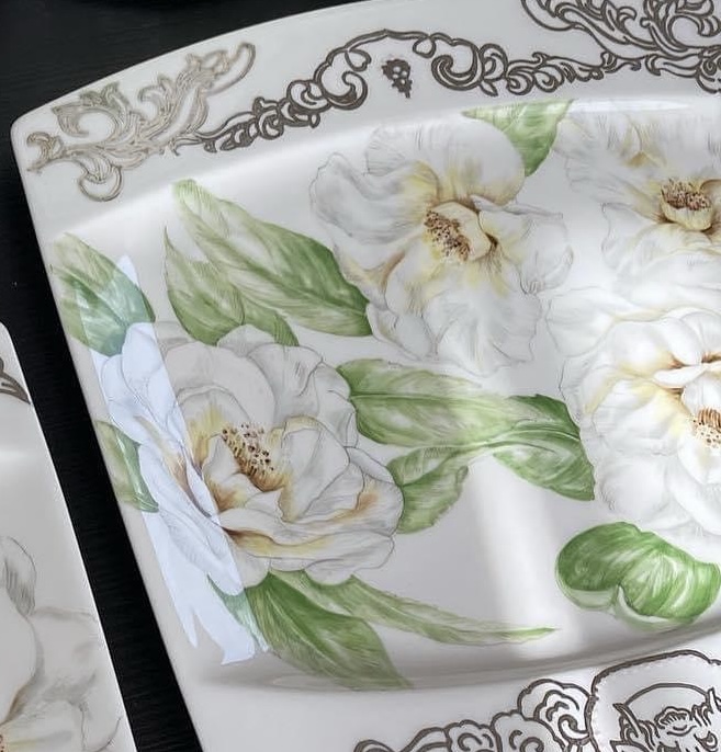 EggnWorks Museum White Camellia tea set