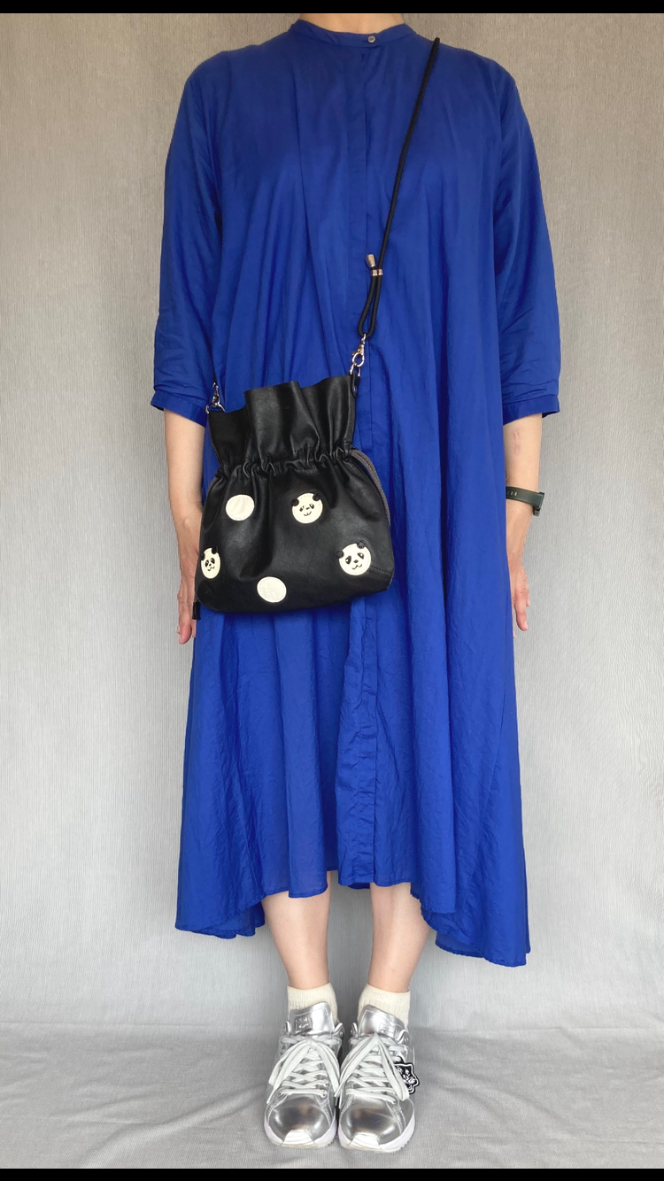 EggnWorks Museum エッグンワークス ミュージアム レザーきんちゃくポシェット