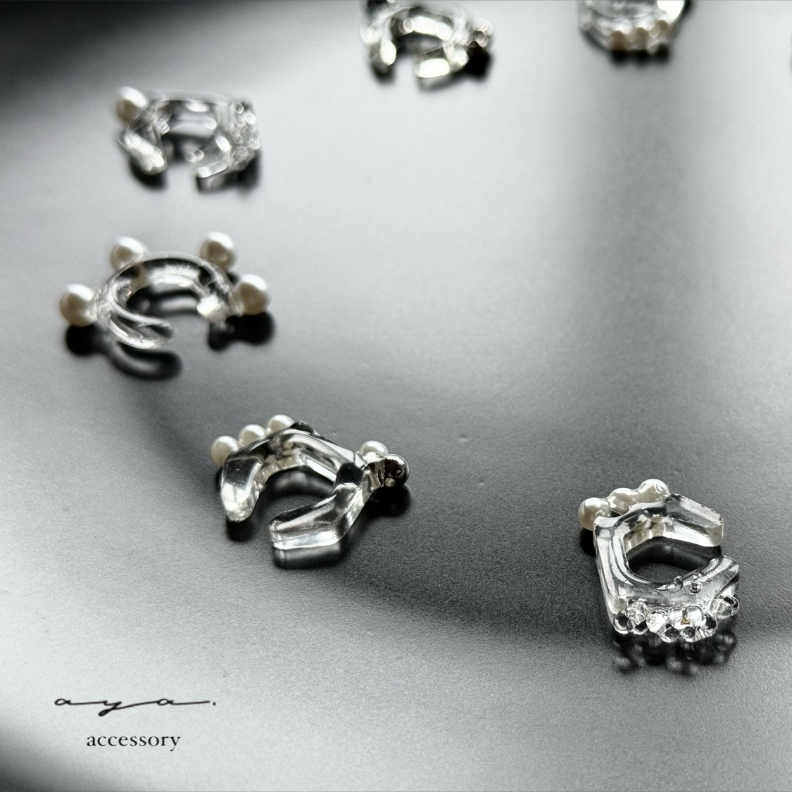 EggnWorks Museum エッグンワークス ミュージアム clear ear cuff