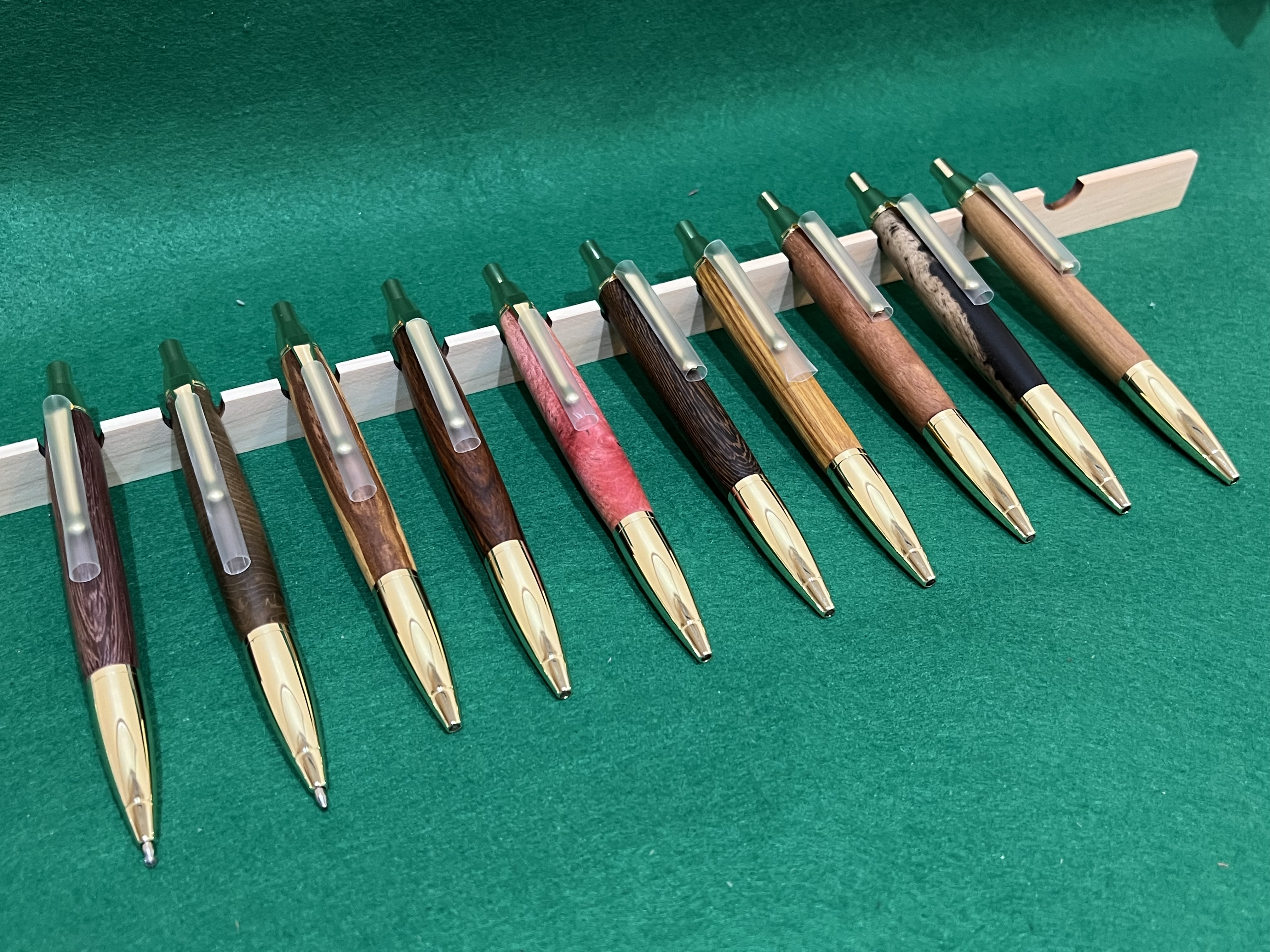 ツクルヒトタチ博popup in 京都伊勢丹2026.01 EggnWorks Museum エッグンワークス ミュージアム 木軸ペンDRAGON WOOD and DADDY