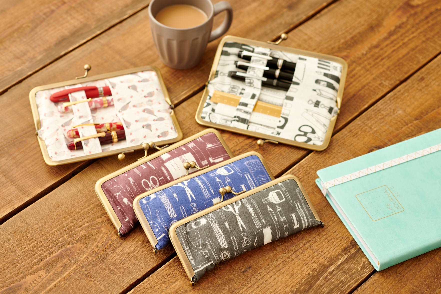 EggnWorks Museum エッグンワークス ミュージアム がま口ペンケース るぅの