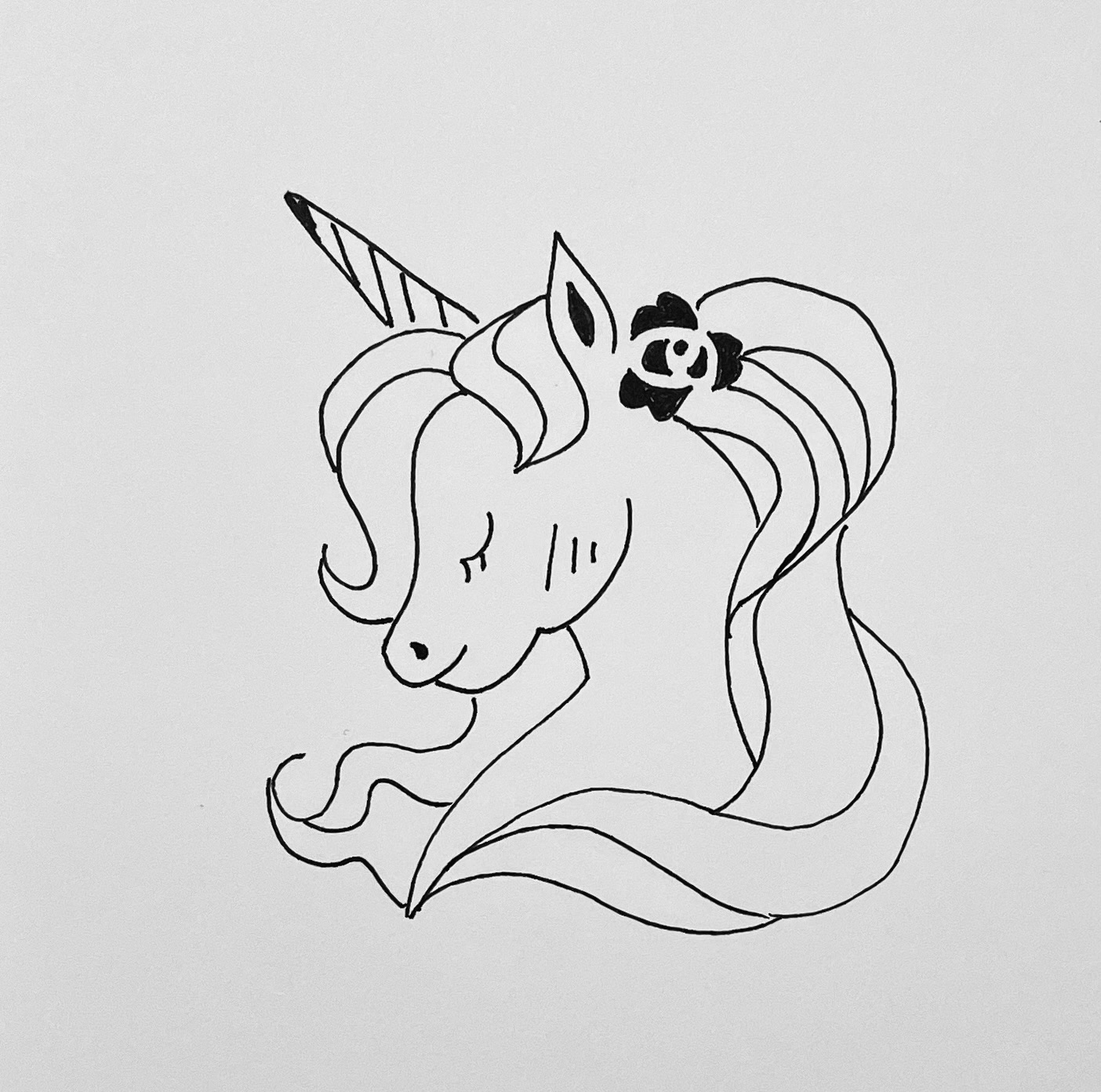 EggnWorks Museum エッグンワークス ミュージアム ユニコーン（文字無し）町ノ燈