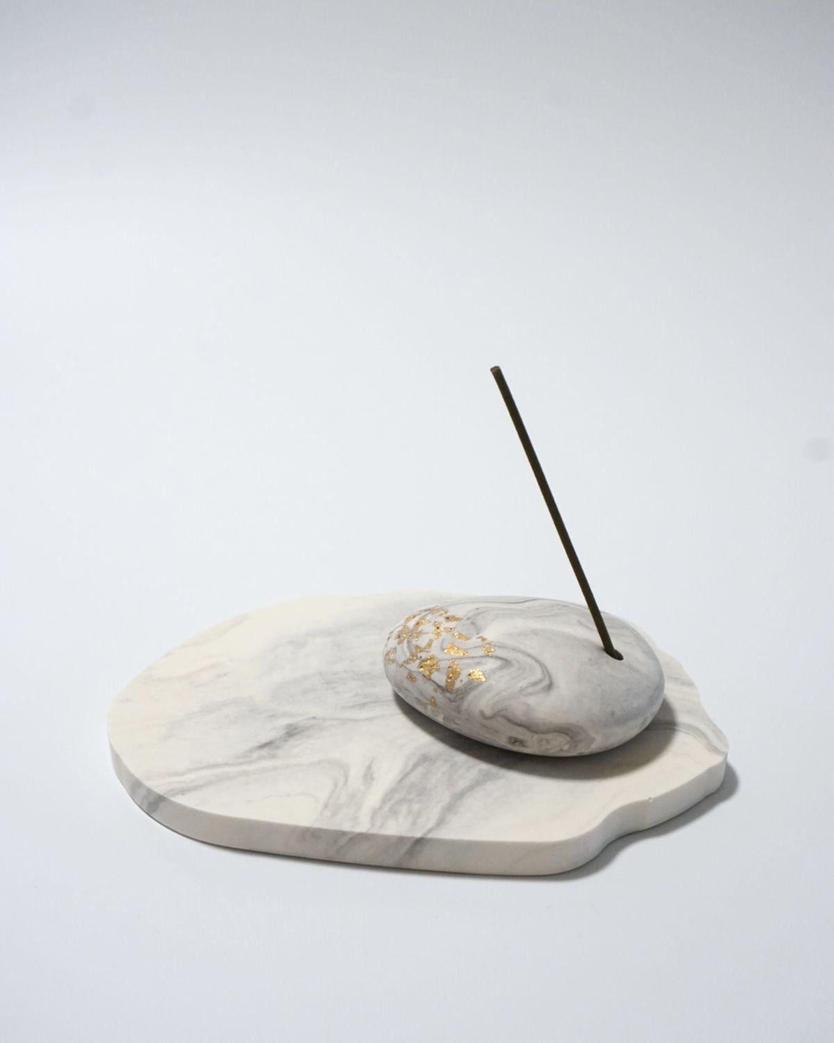 EggnWorks Museum エッグンワークス ミュージアム Stone incense holder