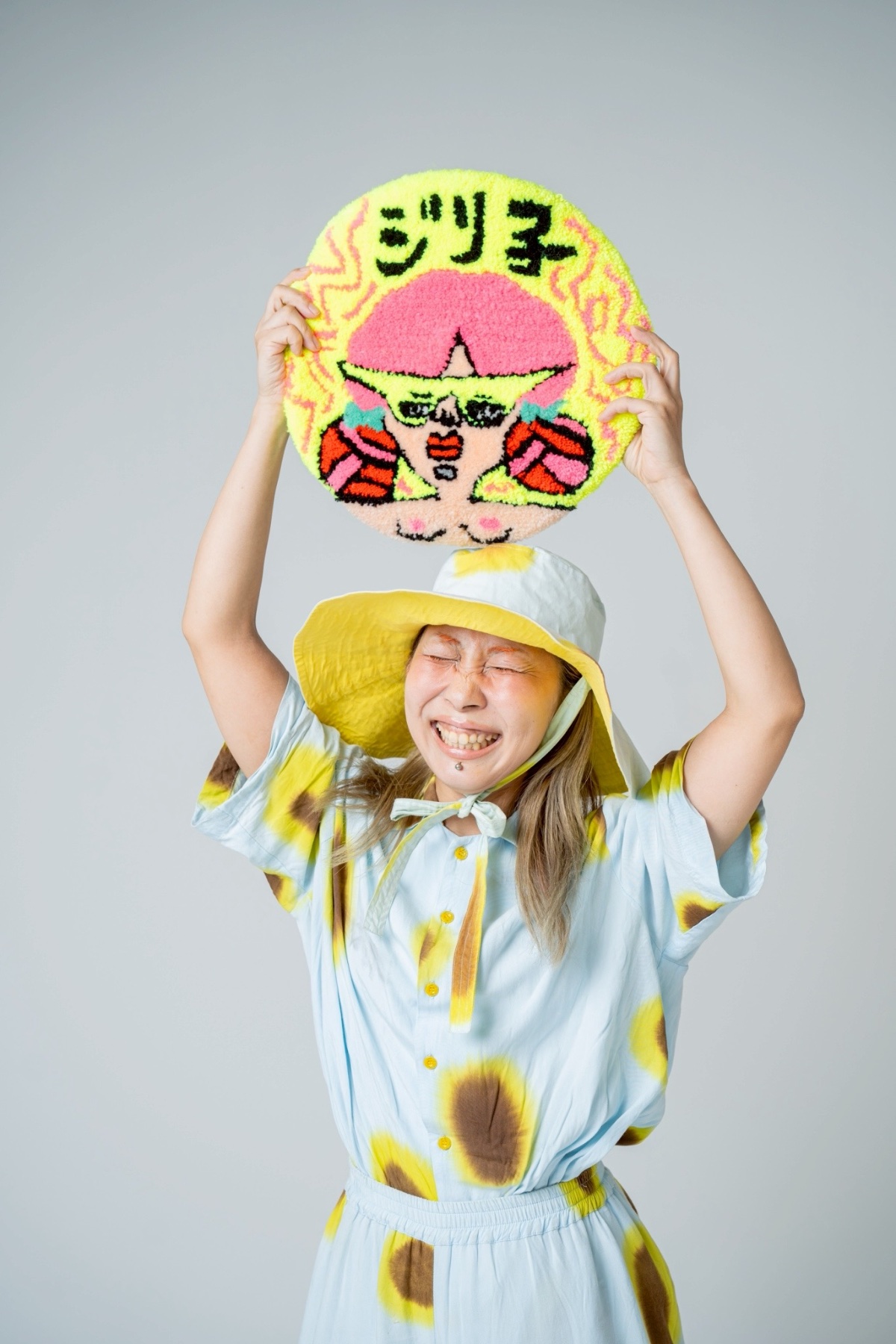 ジリ子ラグ