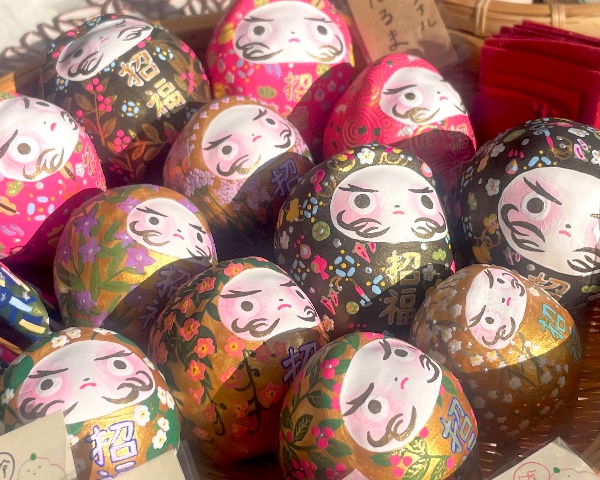 EggnWorks Museum 繭みやだるま