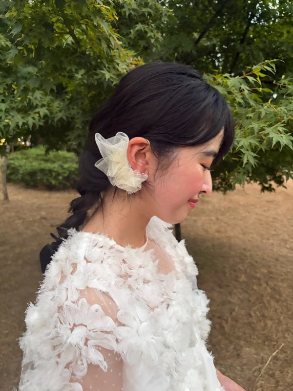EggnWorks Museum 🦢 お花畑イヤーフック 🦢