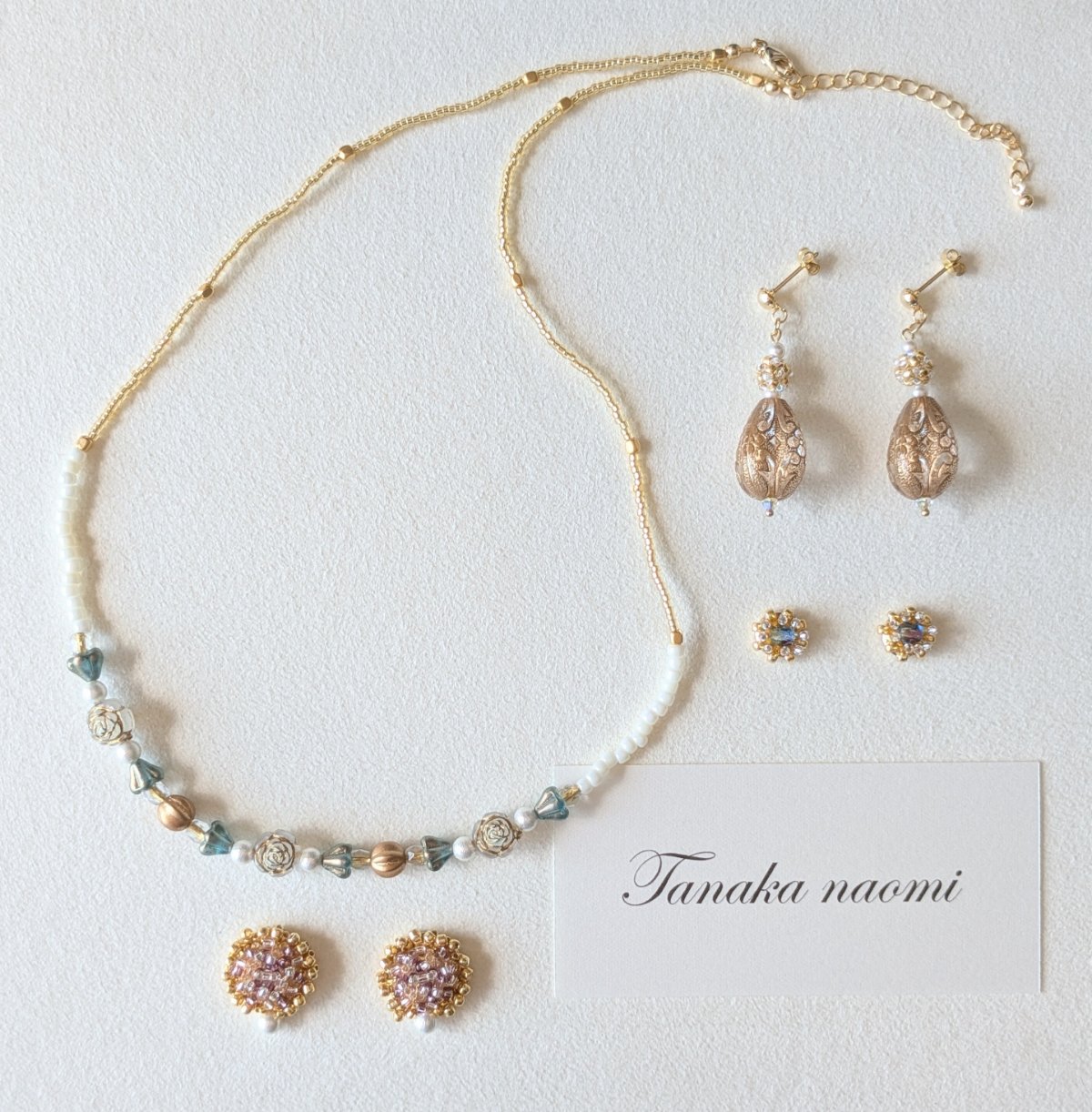 ビーズアクセサリー