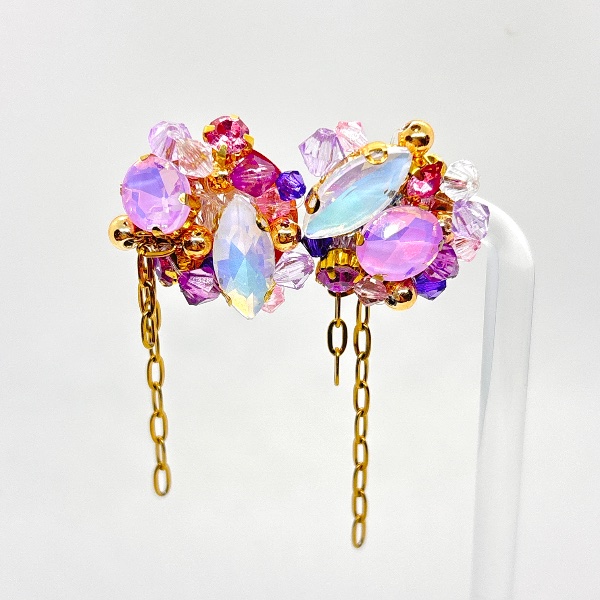 EggnWorks Museum メルヘン鉱物ピアス