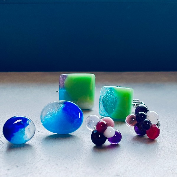 EggnWorks Museum エッグンワークス ミュージアム 空•花のピアス（イヤリング）