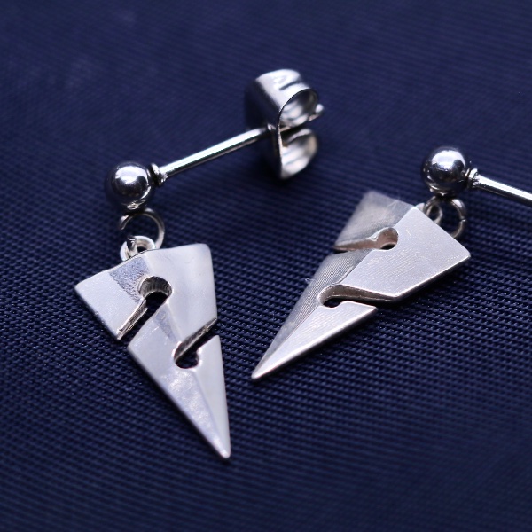 EggnWorks Museum エッグンワークス ミュージアム LINE ARROW